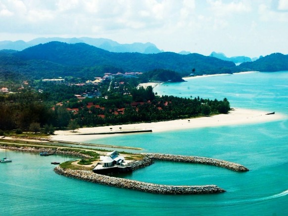 Langkawi, Malaysia One of the most well known destinations in Southeast Asia and home to Malaysia’s most picturesque beaches, Langkawi will leave you wanting for m...