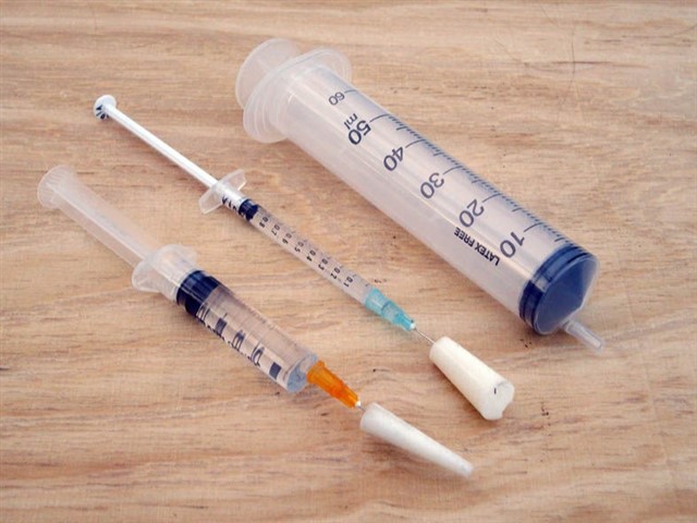 Medical syringe Born in New York in 1852, Letitia Mumford Geer created a syringe which would form the basis for most modern medical syringes. It could be operated wit...