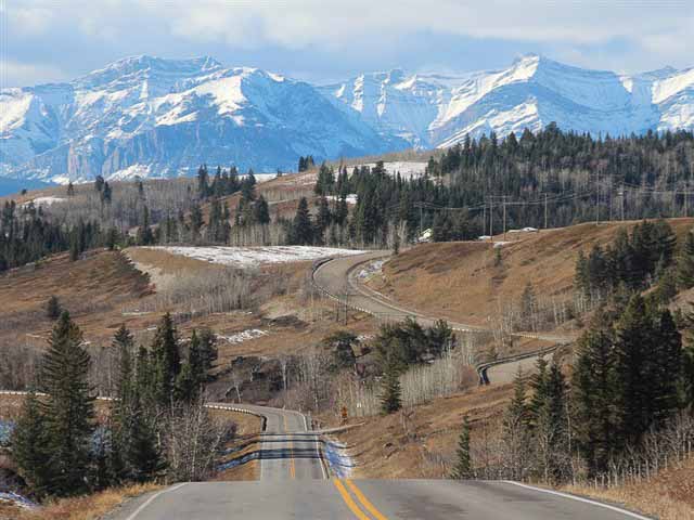 Canada Canada is another country that offers a huge range of landscapes. Its natural beauty is brilliant to experience, and rewarding to capture. The country...